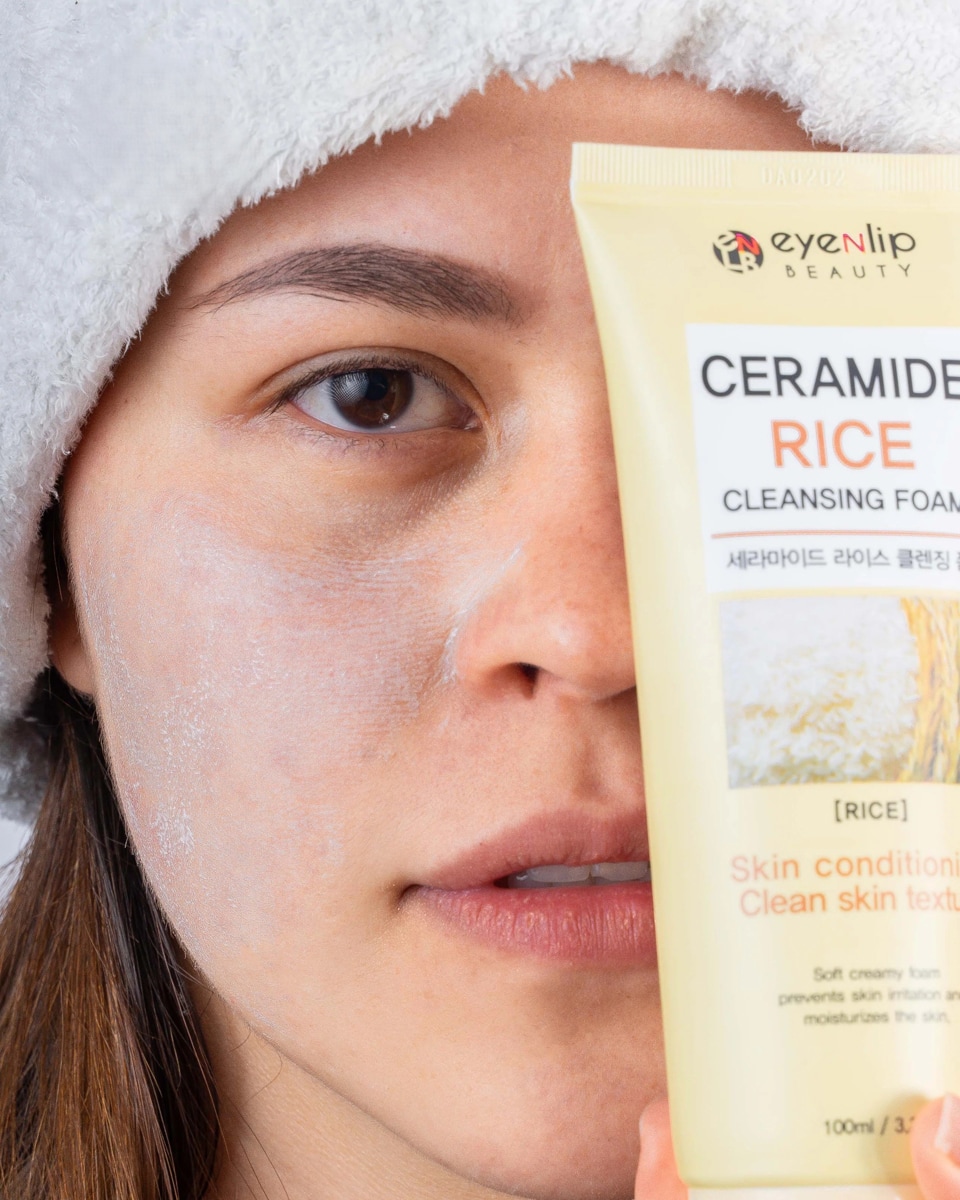Eyenlip Ceramide Rice Cleansing Foam - Imagen 5